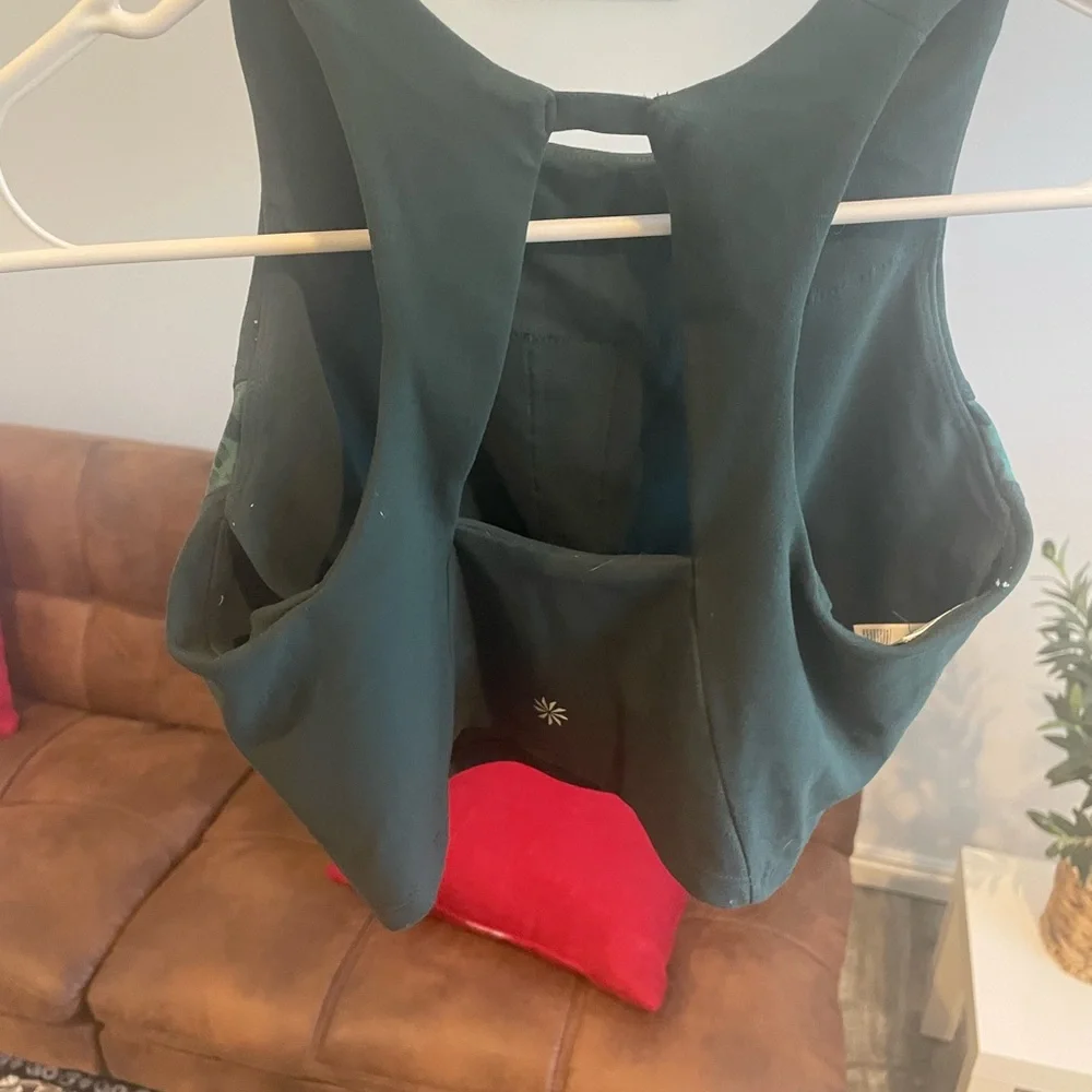 Athleta Green Sports Bra with Camo Side Panels Size Small